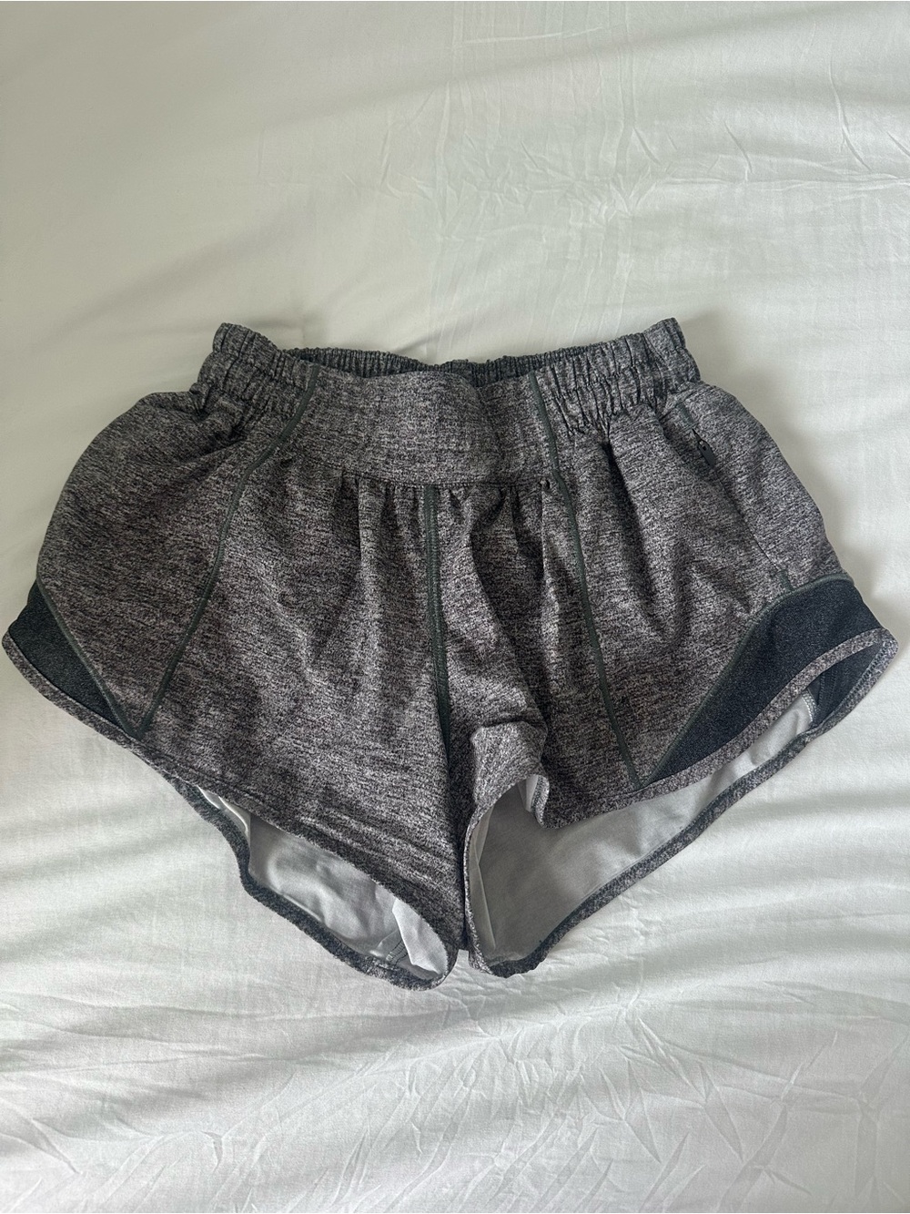 Grey Lululemon Hotty Hot Shorts 2.5” Size 2
